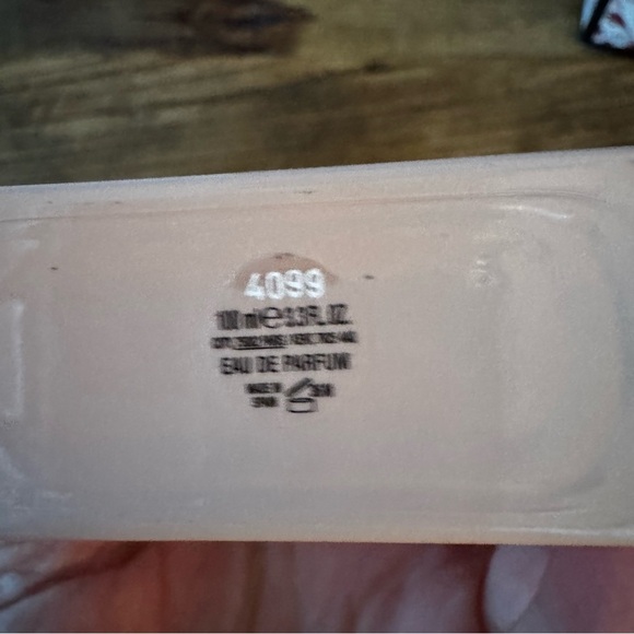 NEW Gucci Bloom EDP ~ 3.3 oz 🌸 - Picture 8 of 8